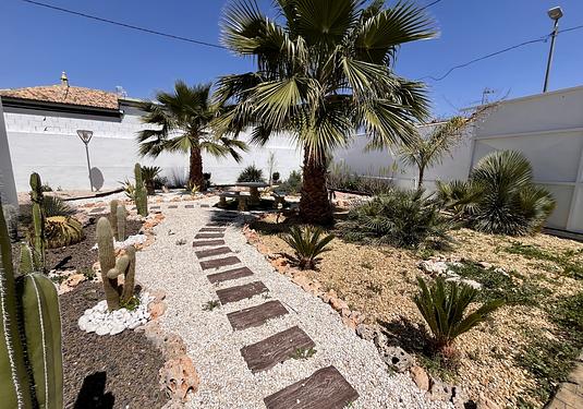 Country house in Alcantarilla