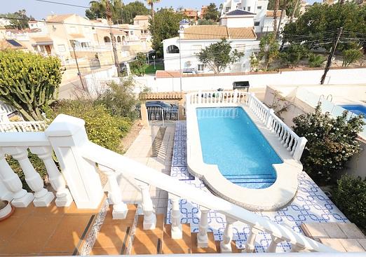 Villa in Los Balcones