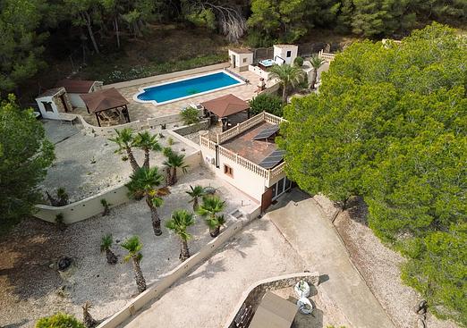 Country house in Torremendo