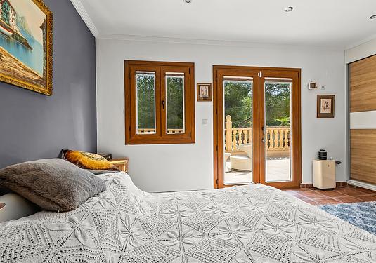 Country house in Torremendo