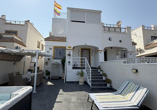 Villa in Orihuela Costa