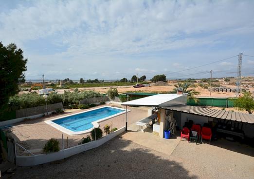 Villa in Guardamar del Segura