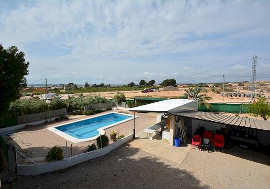 Villa in Guardamar del Segura