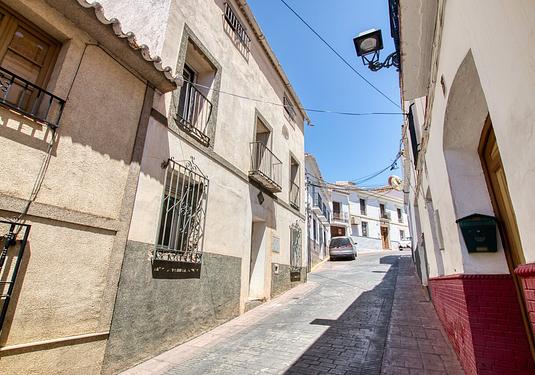 Town house in Periana