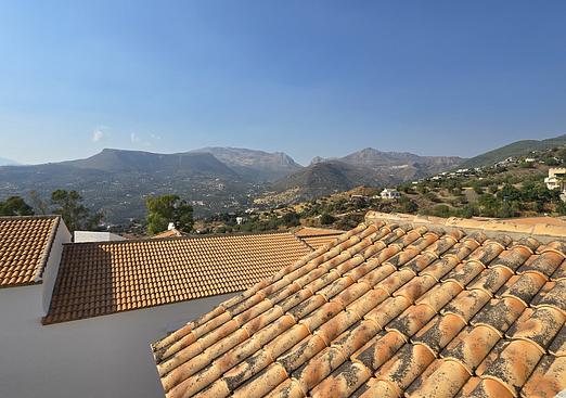 Town house in Alcaucín