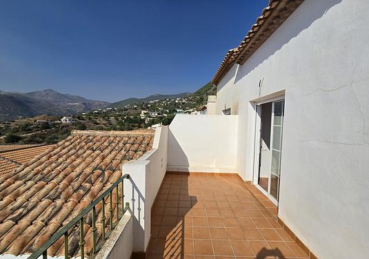 Town house in Alcaucín