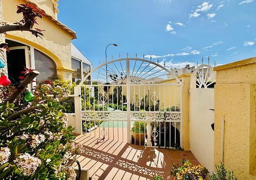 Villa in Orihuela Costa