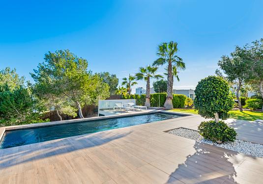 Villa in Las Colinas Golf