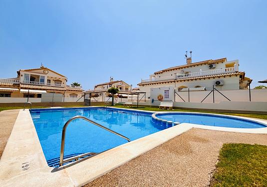 Town house in Playa Flamenca