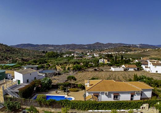 Villa in Venta Baja