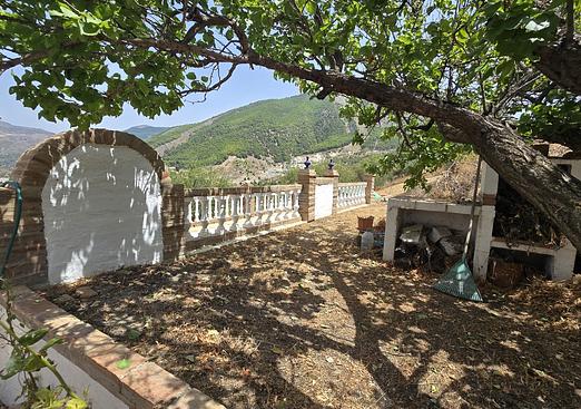 Town house in Alcaucín