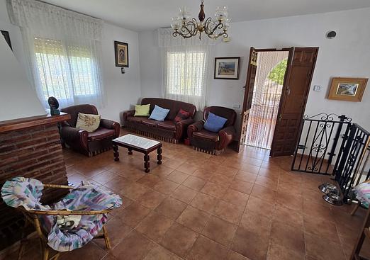 Town house in Alcaucín