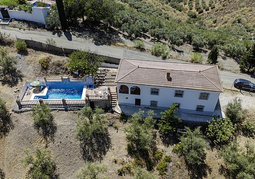 Town house in Alcaucín