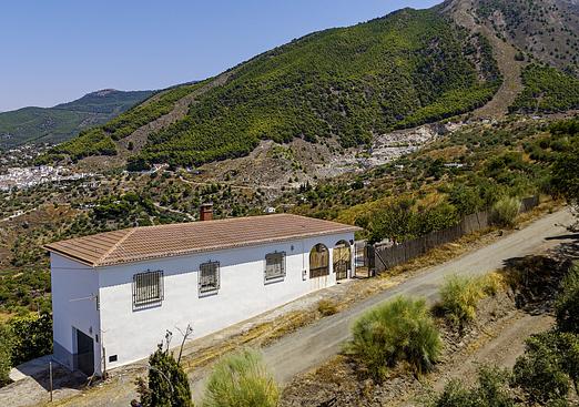 Town house in Alcaucín