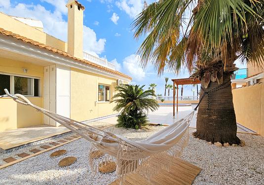 Villa in Los Urrutias