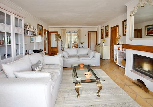 Apartment in Portals Nous