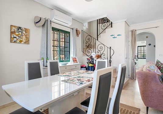 Villa in Orihuela Costa