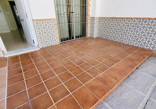 Town house in San Miguel de Salinas