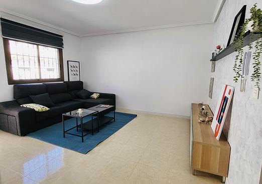 Town house in San Miguel de Salinas