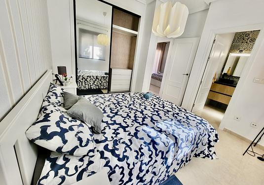 Town house in San Miguel de Salinas