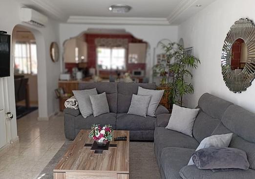 Villa in Villamartin