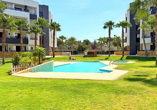 Apartment in Orihuela Costa