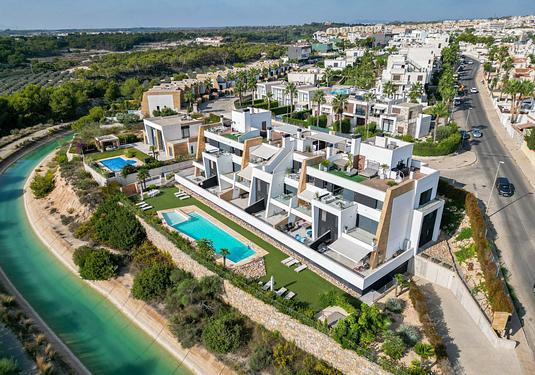 Apartment in Orihuela Costa