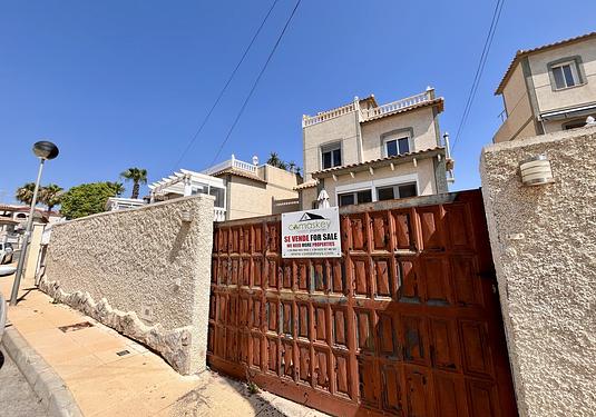 Villa in San Miguel de Salinas