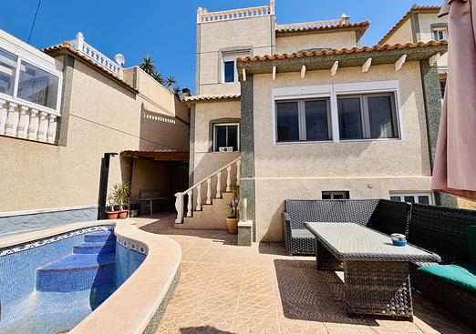 Villa in San Miguel de Salinas