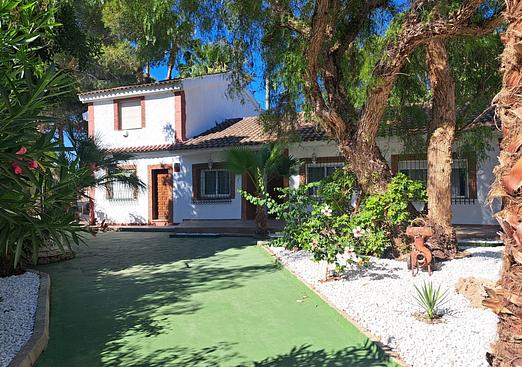 Country house in Orihuela
