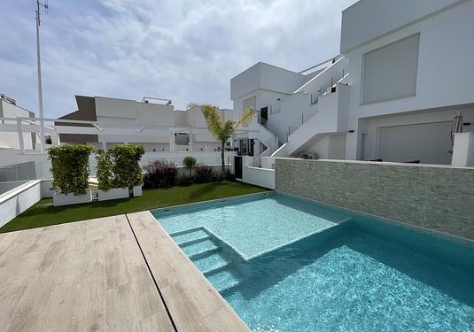 Bungalow in Pilar de La Horadada