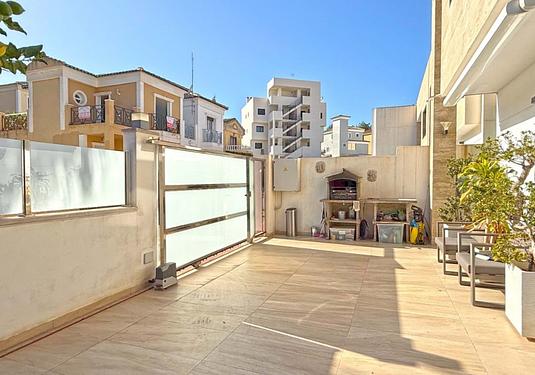 Villa in Orihuela Costa