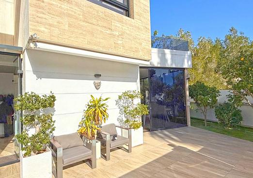 Villa in Orihuela Costa