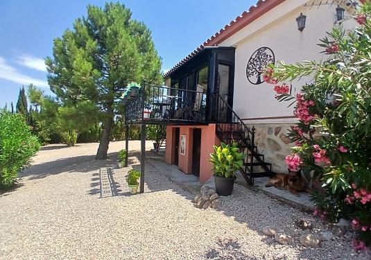 Property in Zarra