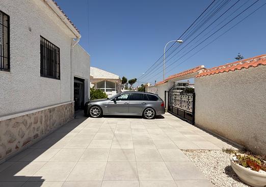 Villa in Torrevieja