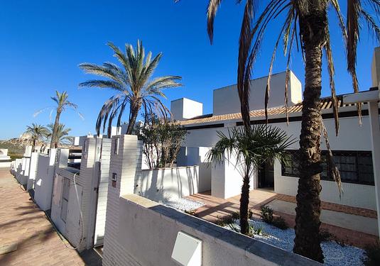 Villa in Peraleja Golf