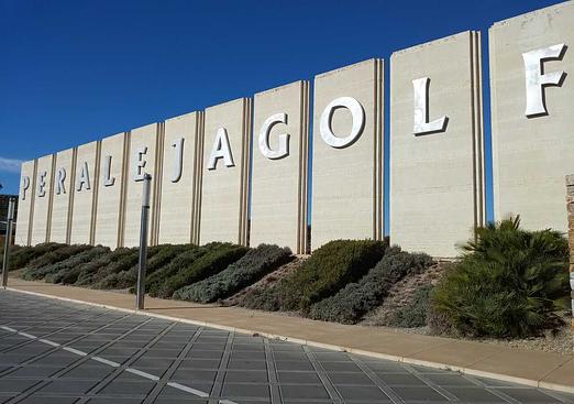 Villa in Peraleja Golf