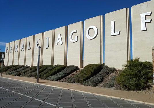 Villa in Peraleja Golf