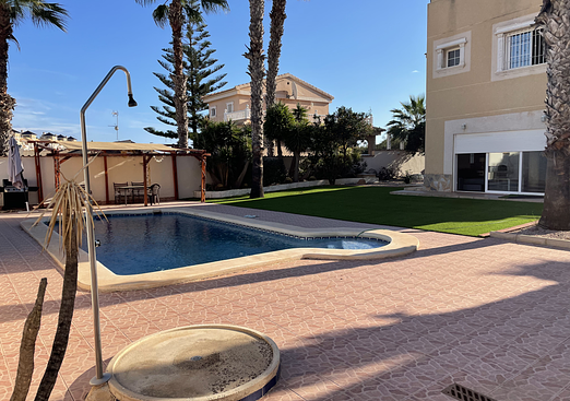Villa in La Zenia