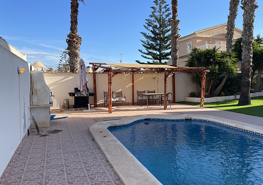 Villa in La Zenia