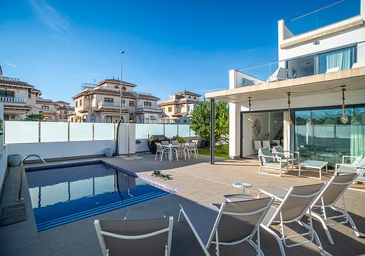 Villa in Orihuela Costa