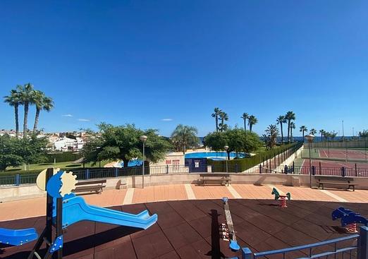 Apartment in Mil Palmeras