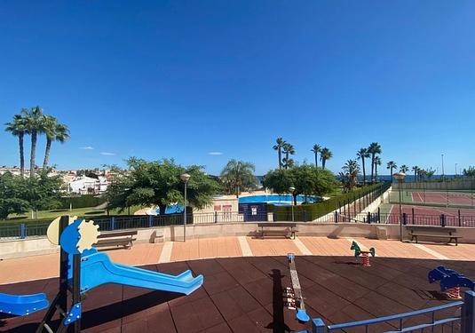 Apartment in Mil Palmeras