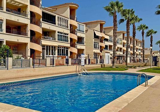 Apartment in Orihuela Costa