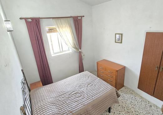 Town house in Comares