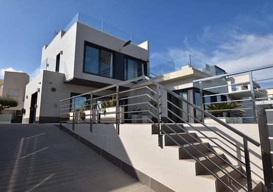 Villa in San Miguel de Salinas