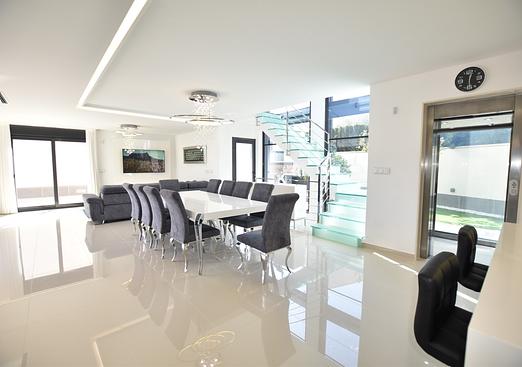 Villa in San Miguel de Salinas