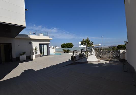 Villa in San Miguel de Salinas