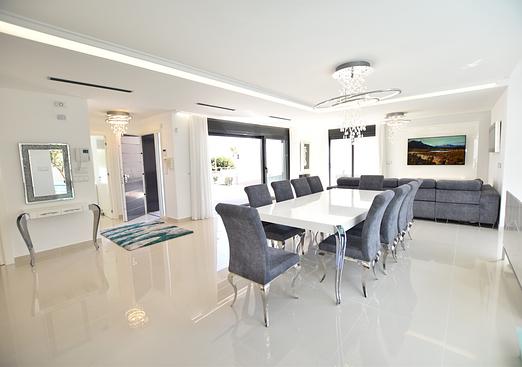 Villa in San Miguel de Salinas