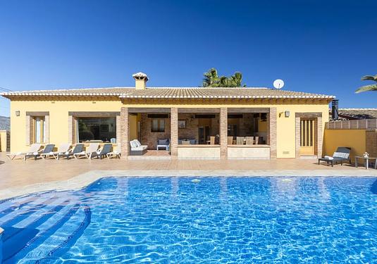 Country house in Jalón